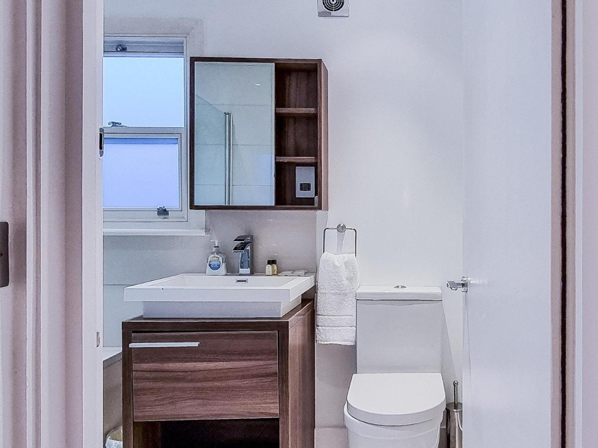 Pass The Keys Family Friendly 2 Bedroom Gem In Shepherd'S Bush Londres Exterior foto