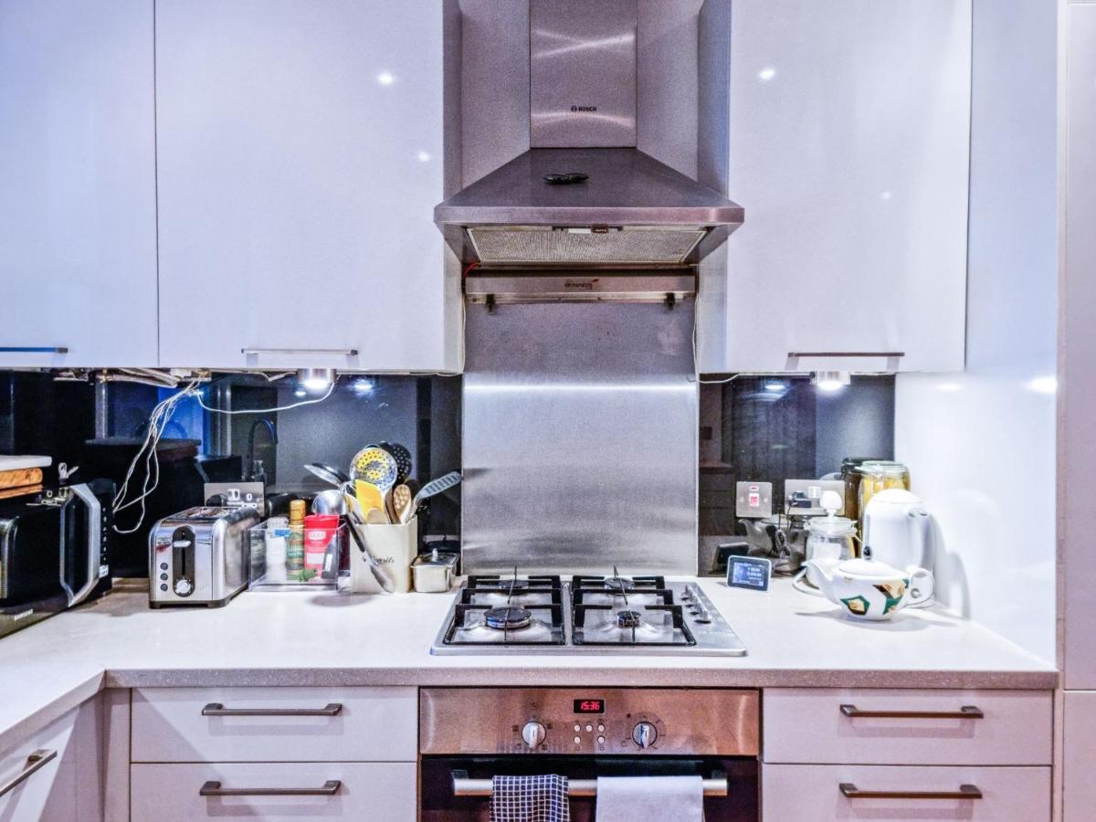 Pass The Keys Family Friendly 2 Bedroom Gem In Shepherd'S Bush Londres Exterior foto